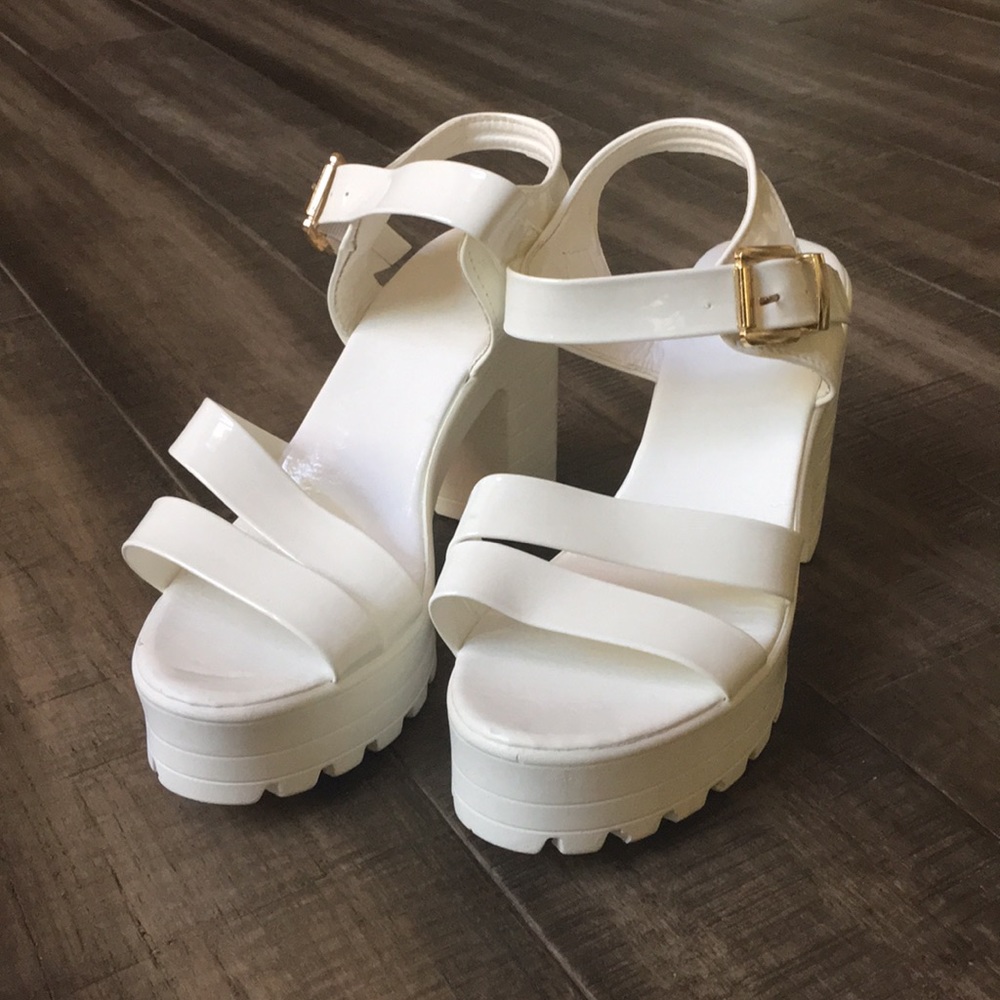 White wedges